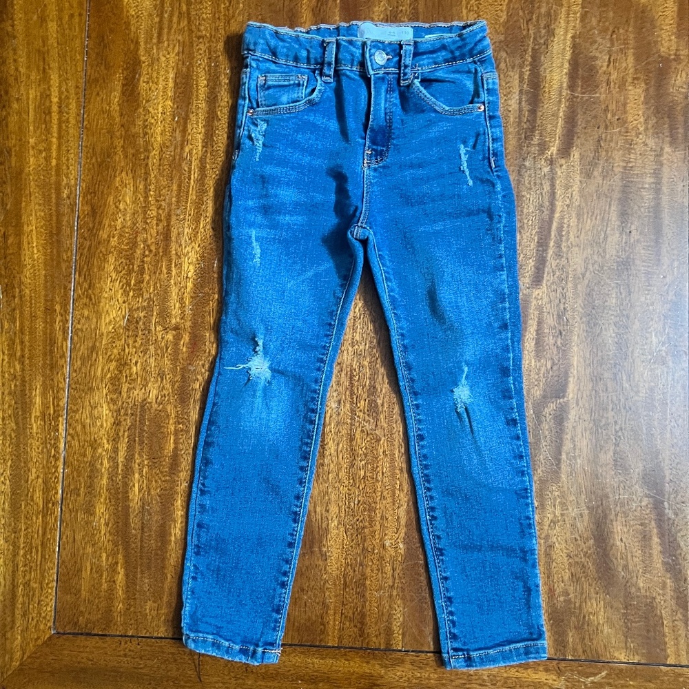 Zara Basic Skinny Jeans with Destruction